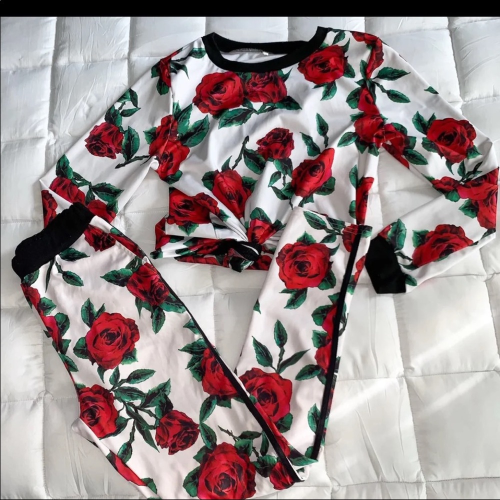 2 piece flower set